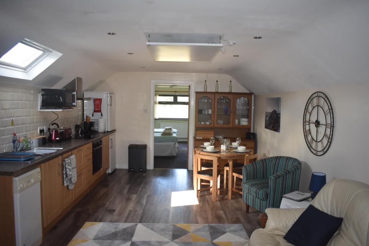 Glens Of Antrim Apartment The Sheddings 外观 照片